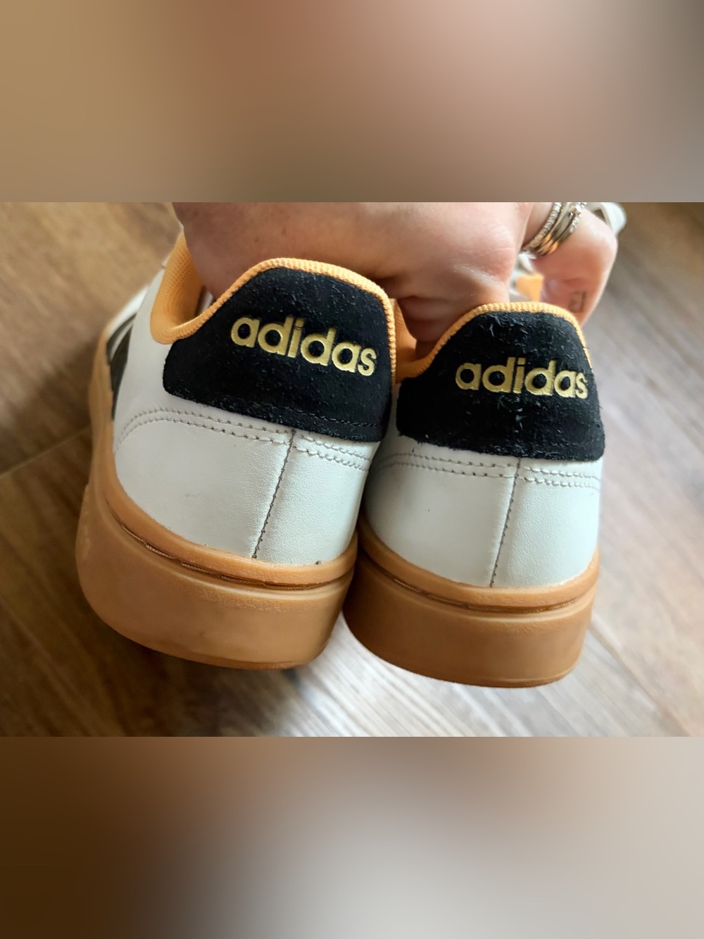 Adidas Originals Grand Court Alpha - Picture 6 of 12